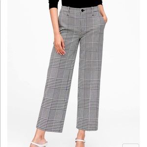 Banana Republic Wide-Leg Houndstooth Cropped Pants